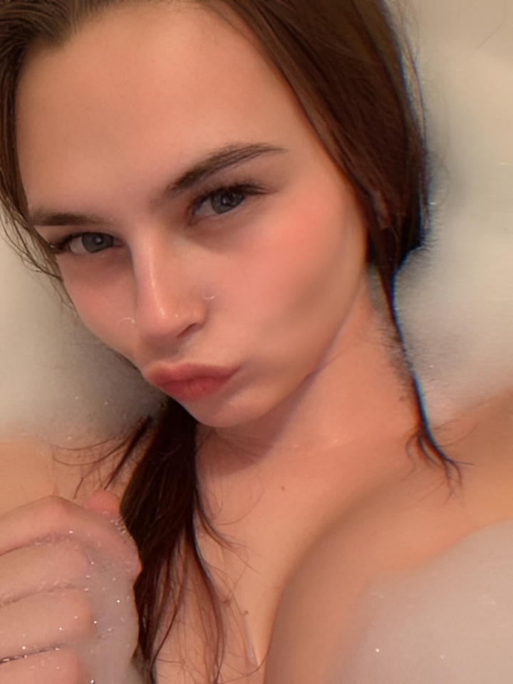 Индивидуалка Камилла, доступна для личного знакомства от 4000 руб