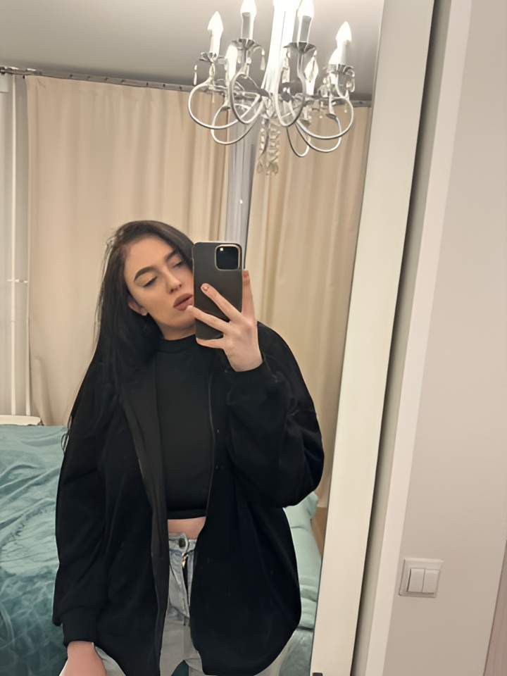 Роза привлекательная девушка из Большой камень цена от 1500 руб