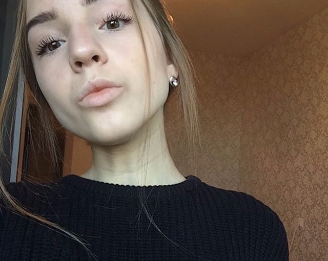 Анфиса привлекательная девушка из Большой камень цена от 3000 руб