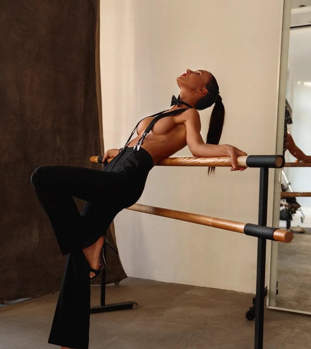 Мила привлекательная девушка из Большой камень цена от 7000 руб