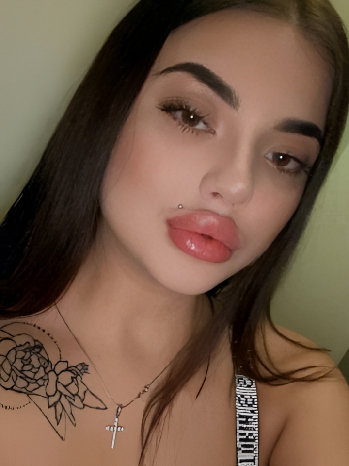 Индивидуалка Рената, доступна для личного знакомства от 2500 руб