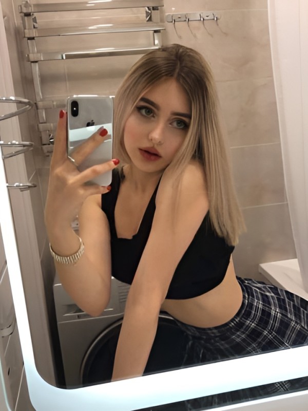 Ксюша из Большой камень