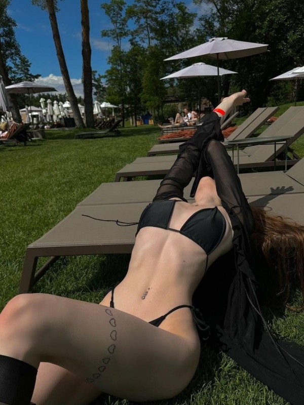 Юля из Большой камень