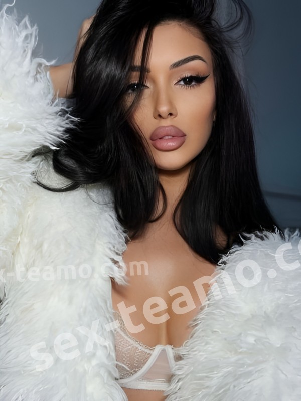 ЕВА BEST GERL из Большой камень