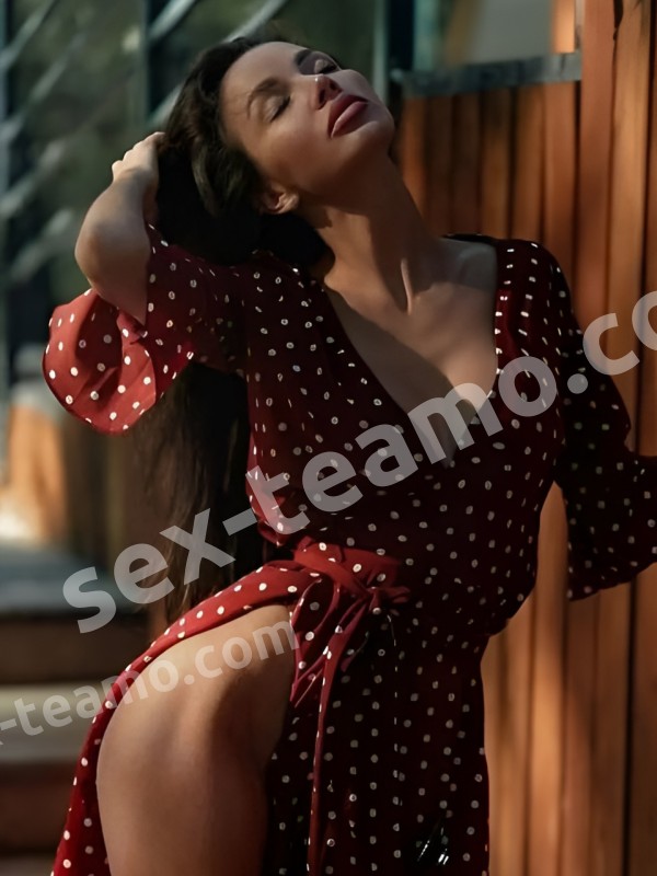 Полина из Большой камень